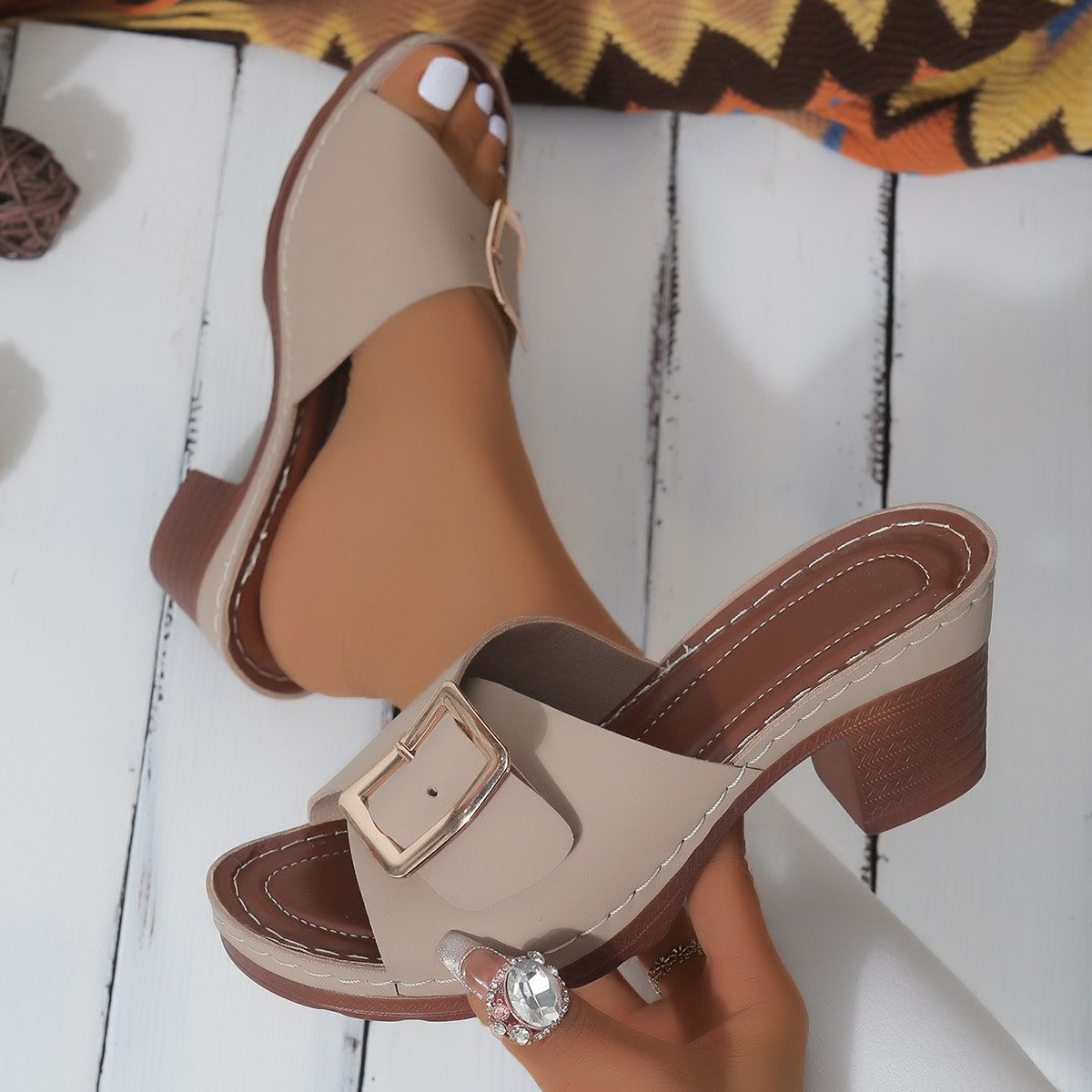 Camilla – Classic Elegance, Effortless Wear