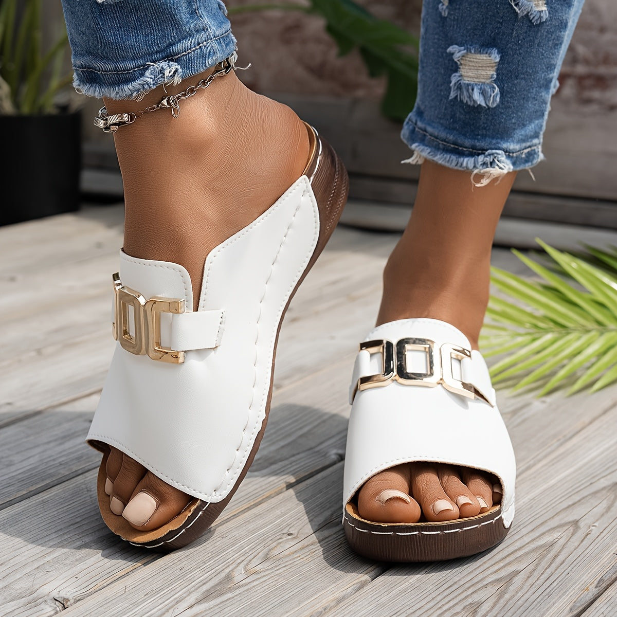 Capella – Effortless Style, All-Day Comfort