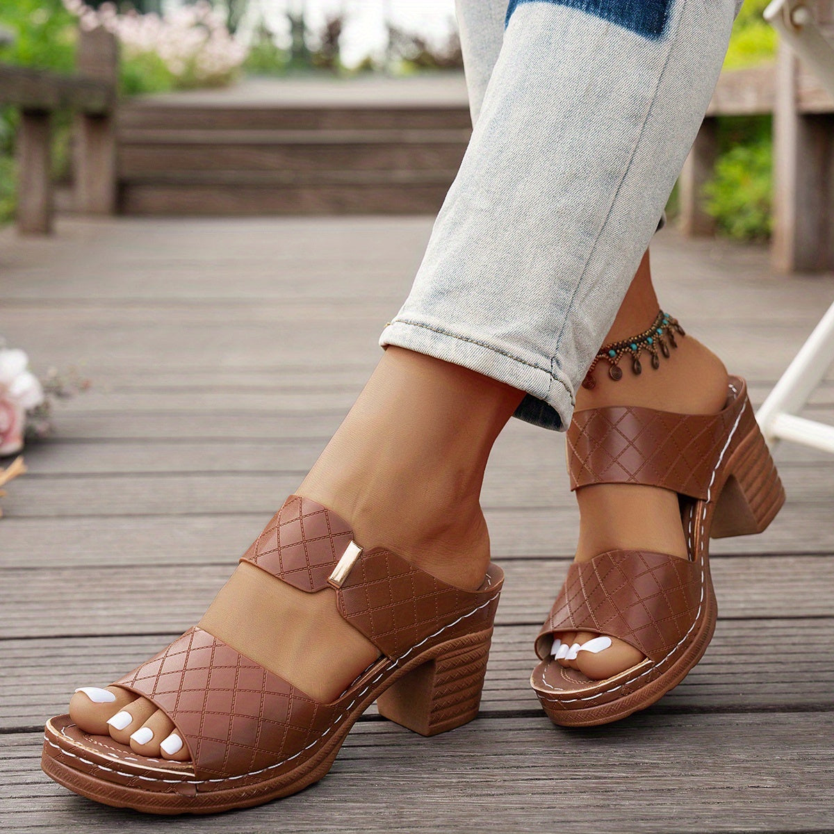 Venezia – Classic Elegance, All-Day Comfort