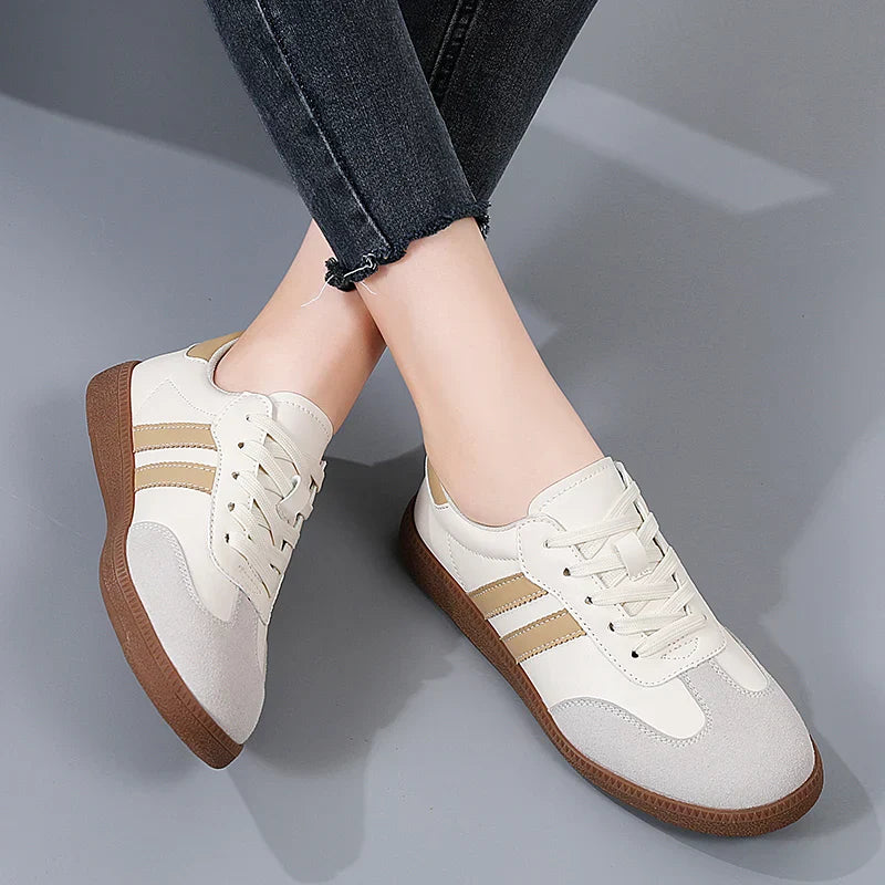 Brooklyn Low-Top Sneakers