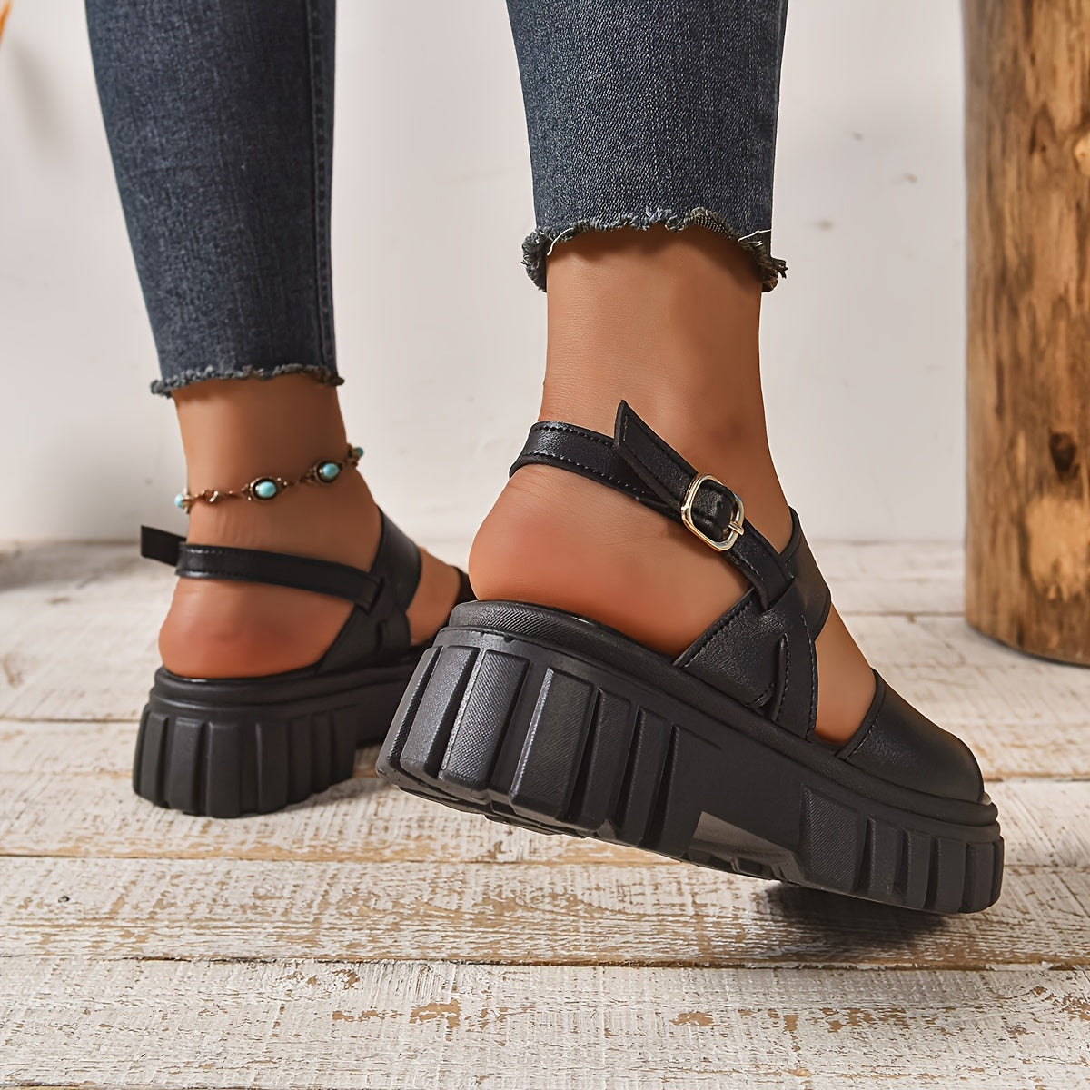 Vivara – Modern Edge, Effortless Comfort