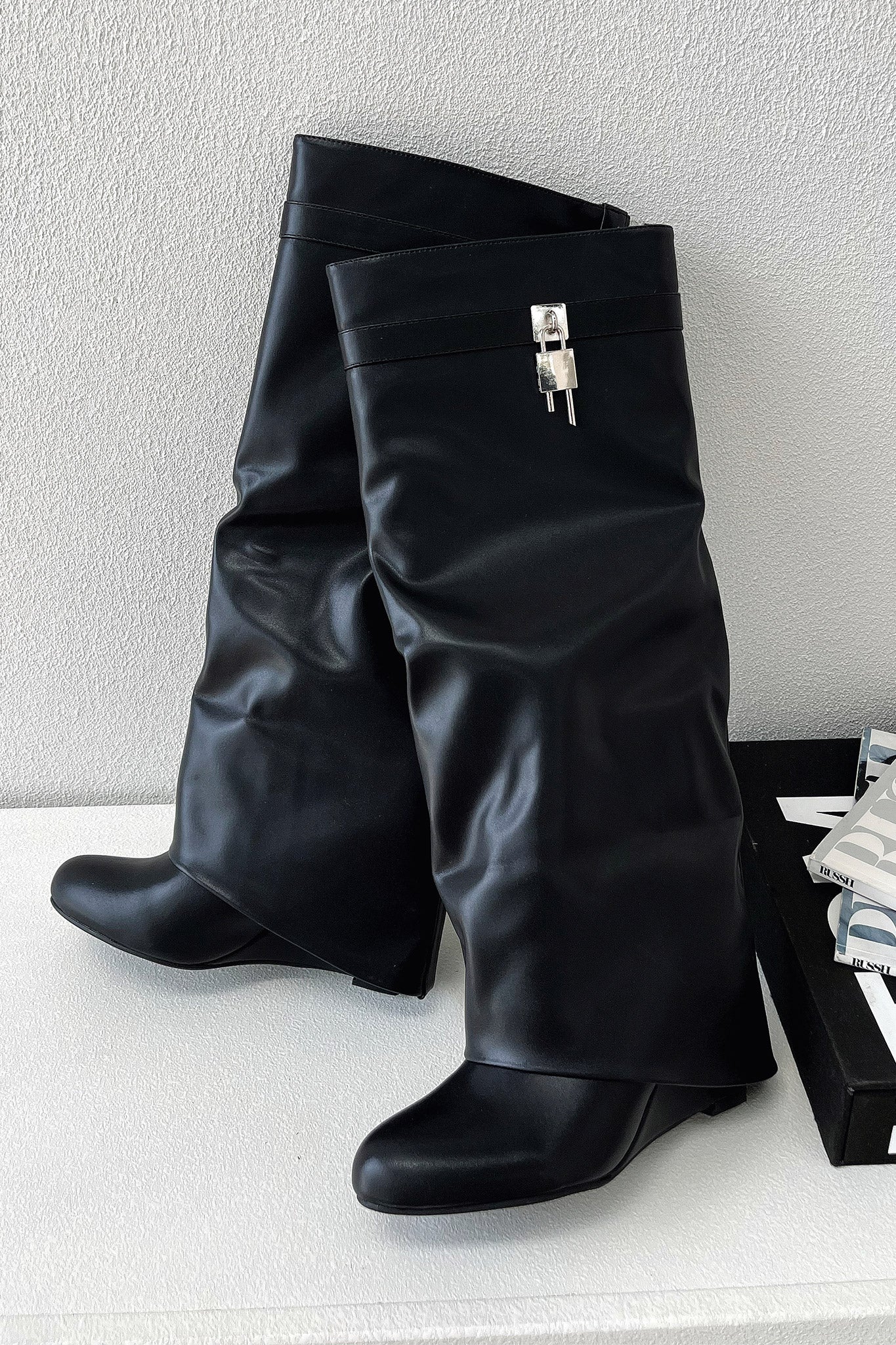 Isabelle™ Women's Black Knee-High Boots